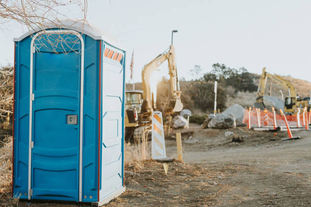 Best Porta potty delivery and setup  in Dowagiac, MI